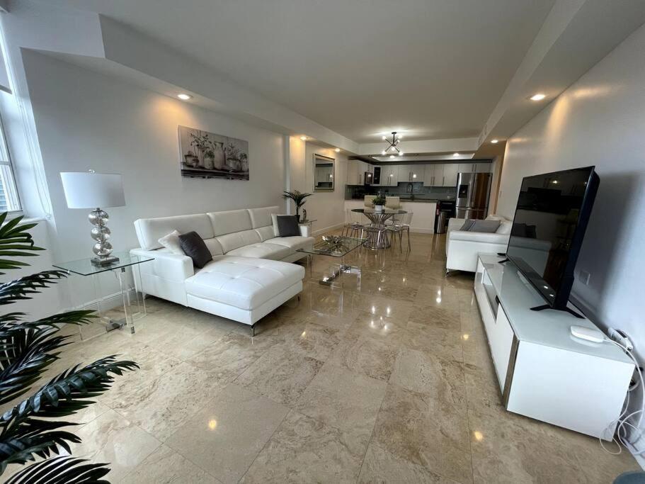Breathtaking Ocean View! 15Th Floor Leilighet Miami Beach Eksteriør bilde